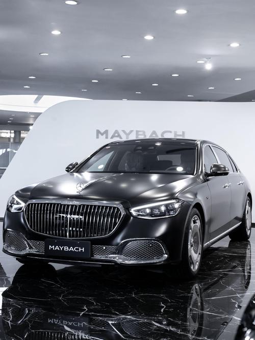 佛山294岚图汽车的售后服务让用户无忧出行，迈巴赫未来的豪华车趋势